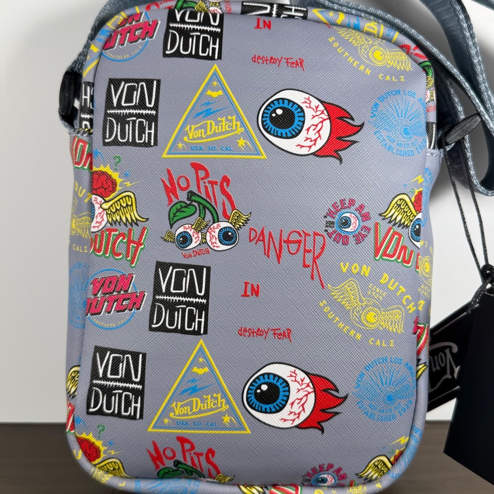 Von Dutch Crossbody Bag Vintage Y2K Graphic Grey OS VDCB-004 New With Tags Rare - Picture 6 of 15